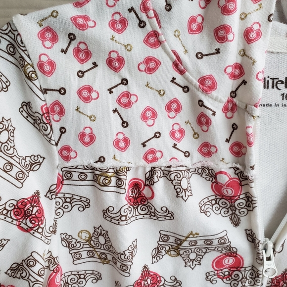 Lockheart Kawaii Princess Graphic Hoodie - Picture 10 of 15